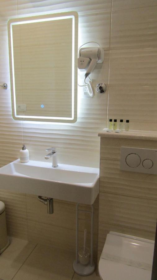 Deluxe Collection Hotel Kastel สปลิท ภายนอก รูปภาพ